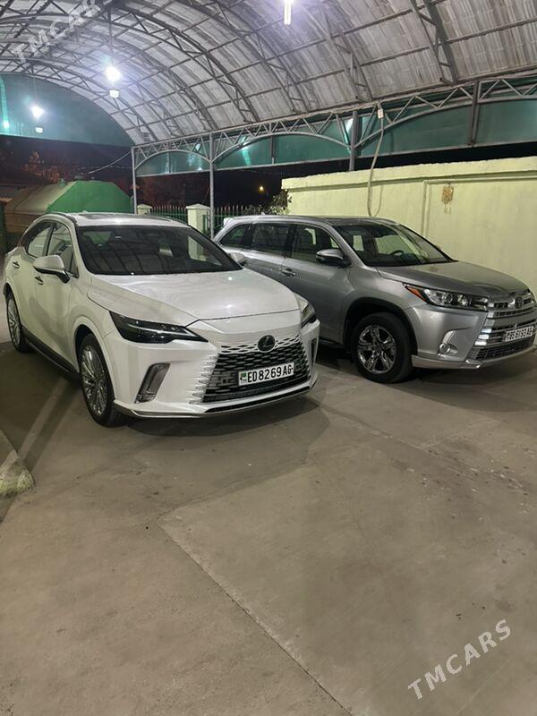 Toyota Highlander 2019 - 480 000 TMT - Ашхабад - img 4