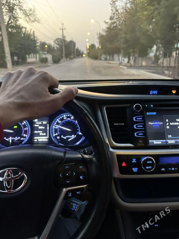 Toyota Highlander 2019 - 480 000 TMT - Ашхабад - img 3