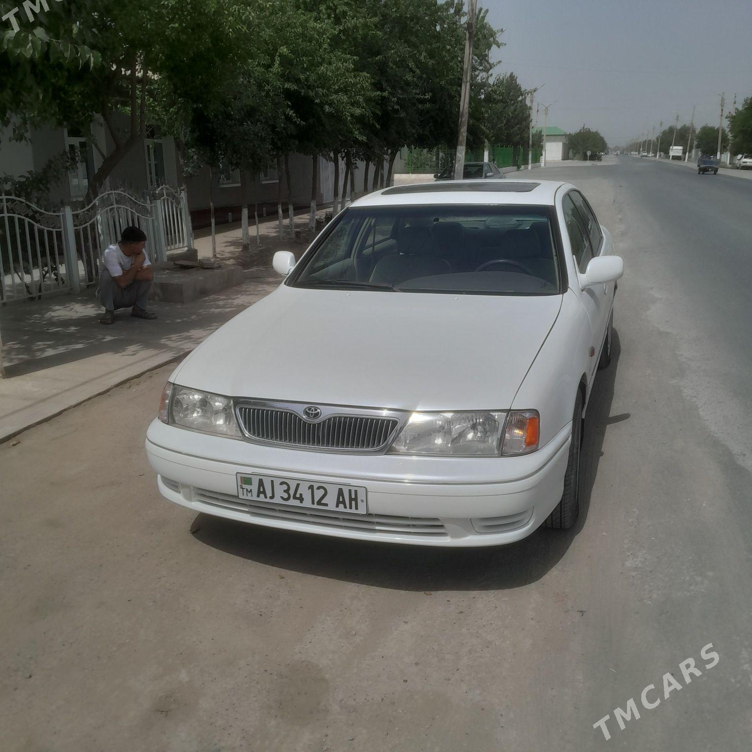 Toyota Avalon 1999 - 140 000 TMT - Теджен - img 1