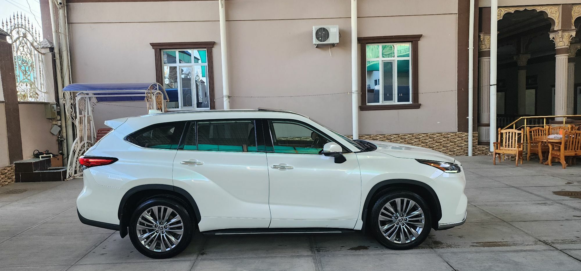 Toyota Highlander 2021 - 595 000 TMT - Aşgabat - img 5