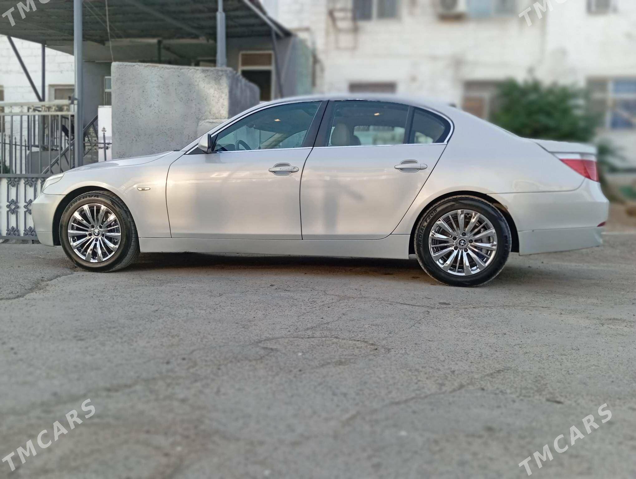 BMW E60 2004 - 150 000 TMT - Türkmenbaşy - img 4