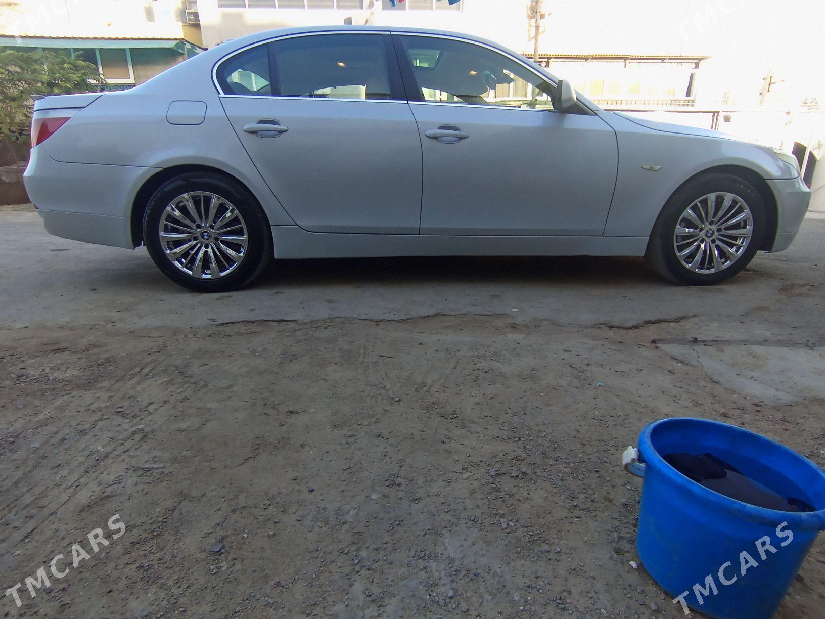 BMW E60 2004 - 150 000 TMT - Türkmenbaşy - img 5