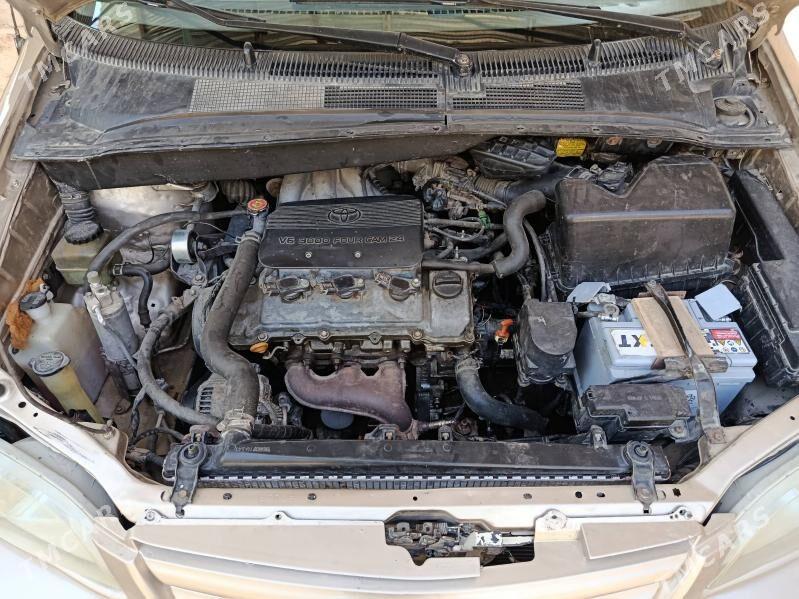 Toyota Sienna 2002 - 155 000 TMT - Ак-Бугдайский этрап - img 3