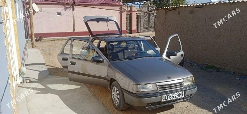 Opel Vectra 1989 - 55 000 TMT - Baýramaly - img 8