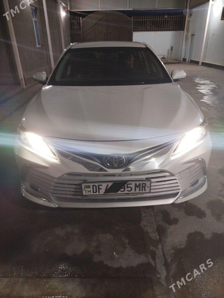 Toyota Camry 2018 - 260 000 TMT - Байрамали - img 1