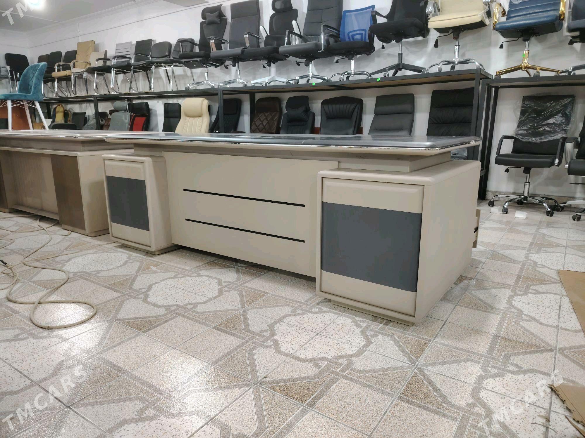 Stol ofisny - Балканабат - img 1