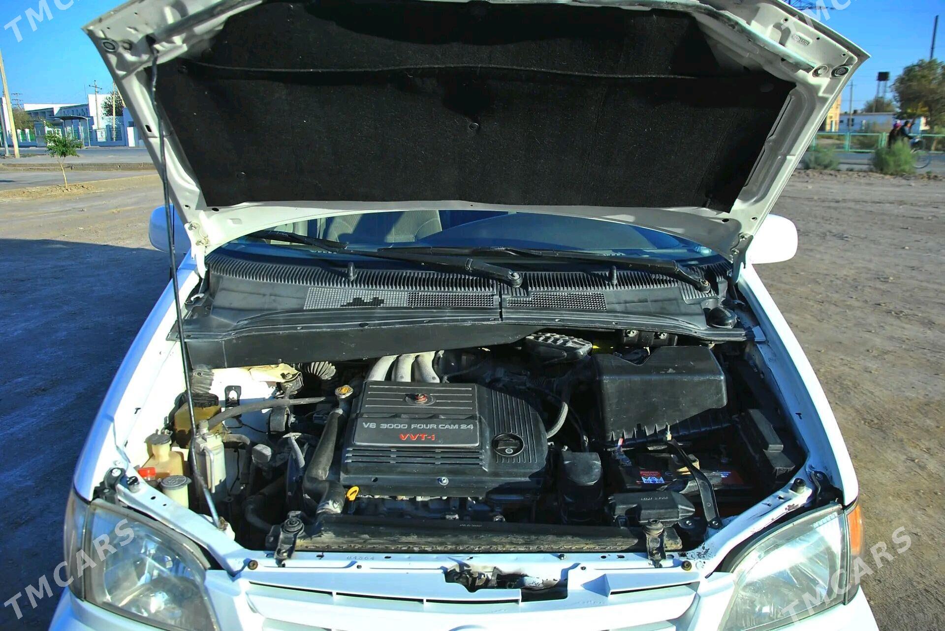 Toyota Sienna 2002 - 152 000 TMT - Babadaýhan - img 5