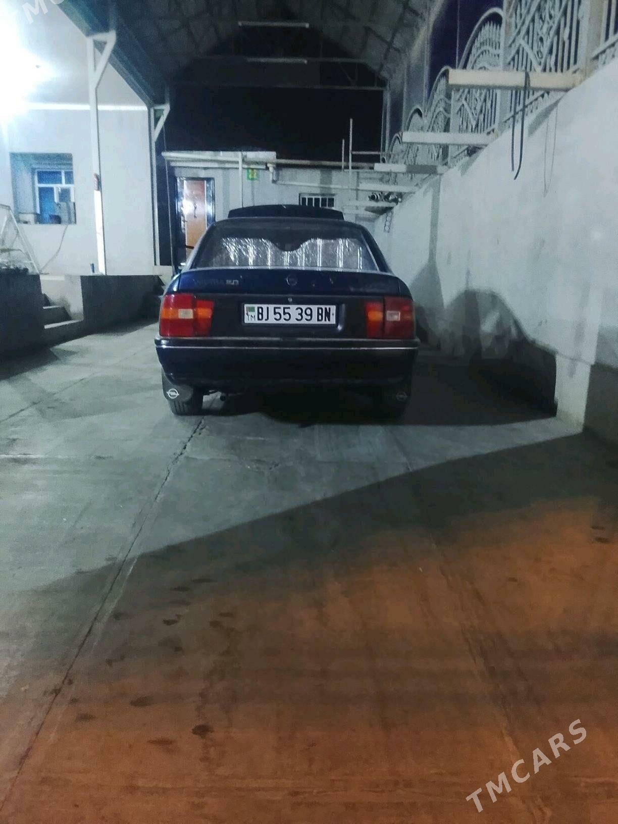 Opel Vectra 1992 - 42 000 TMT - Махтумкули - img 1