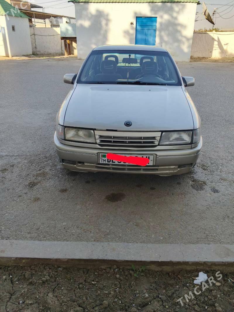 Opel Vectra 1990 - 43 000 TMT - Bäherden - img 2