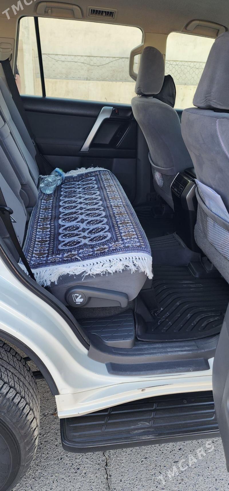 Toyota Land Cruiser Prado 2012 - 560 000 TMT - Туркменабат - img 8