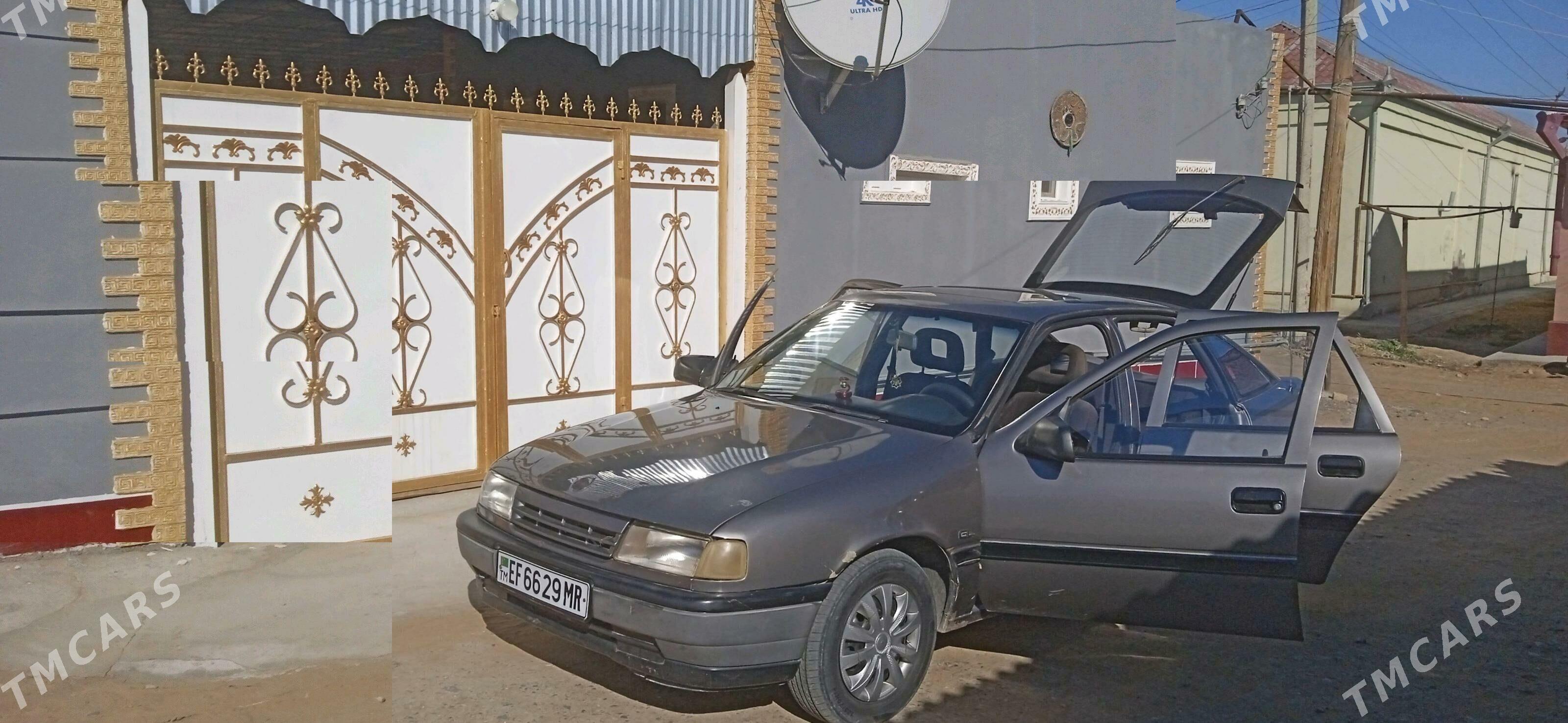 Opel Vectra 1989 - 55 000 TMT - Baýramaly - img 10