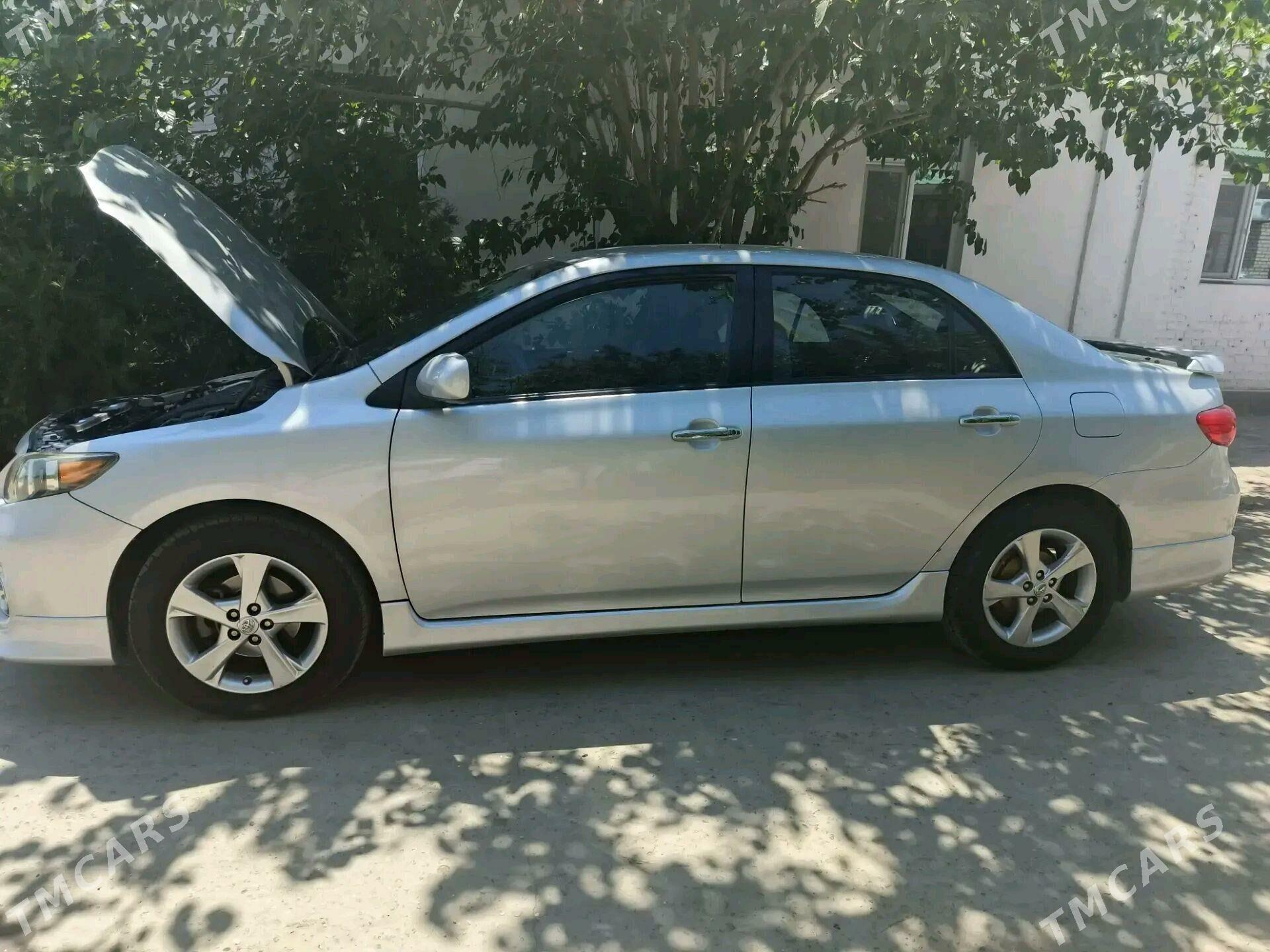 Toyota Corolla 2012 - 190 000 TMT - Daşoguz - img 3