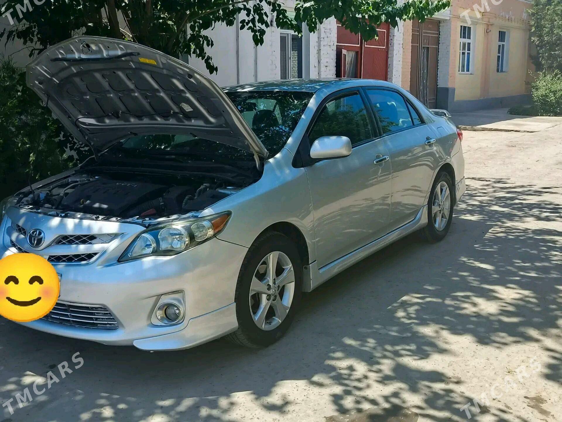 Toyota Corolla 2012 - 190 000 TMT - Daşoguz - img 5