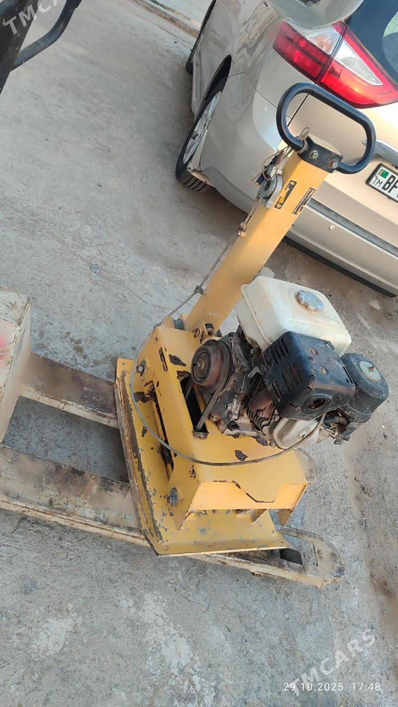 Katok Kompaktor  Каток Компакт - Aşgabat - img 2