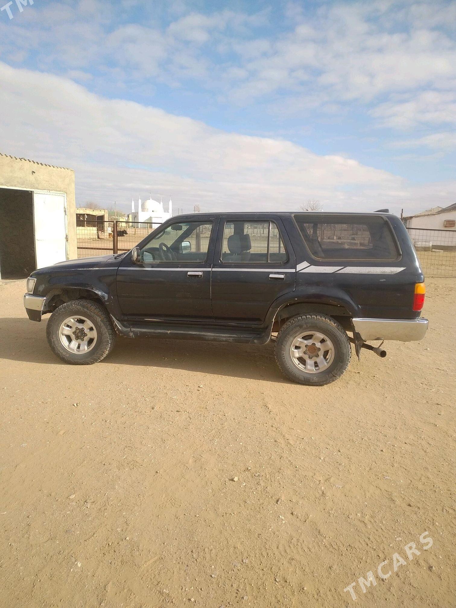 Toyota 4Runner 1994 - 70 000 TMT - Balkanabat - img 2