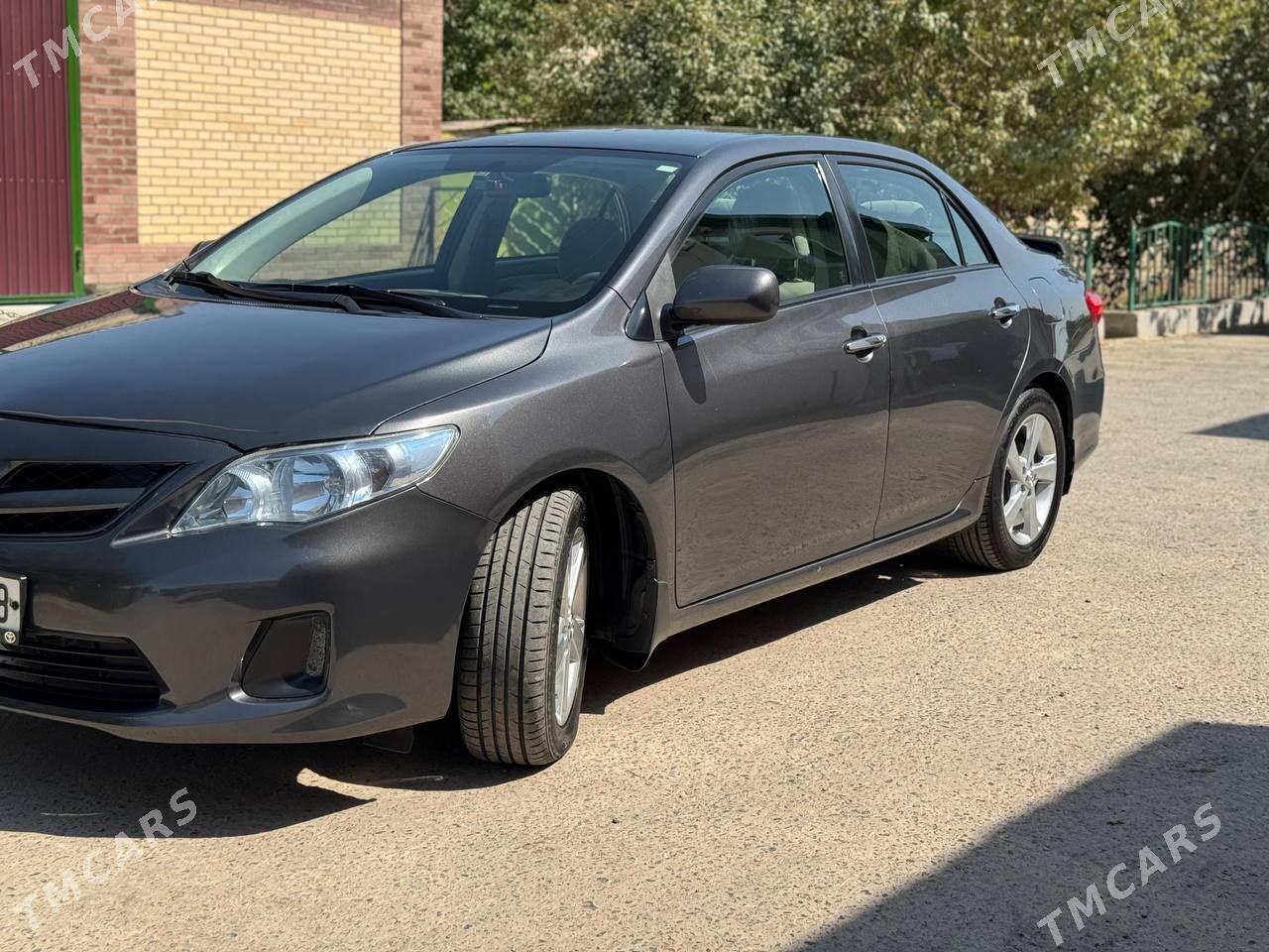 Toyota Corolla 2011 - 165 000 TMT - Туркменабат - img 3