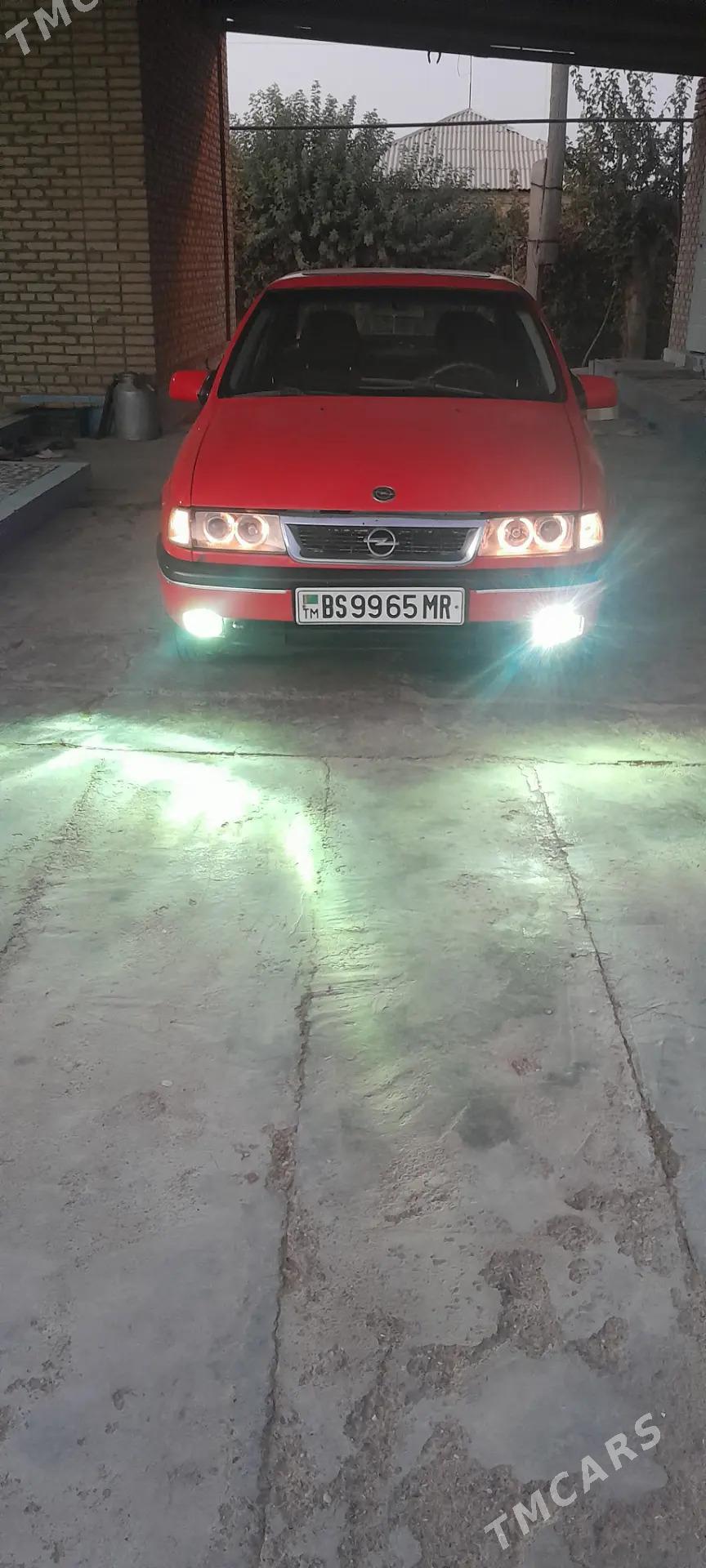 Opel Vectra 1991 - 36 000 TMT - Сакарчага - img 1