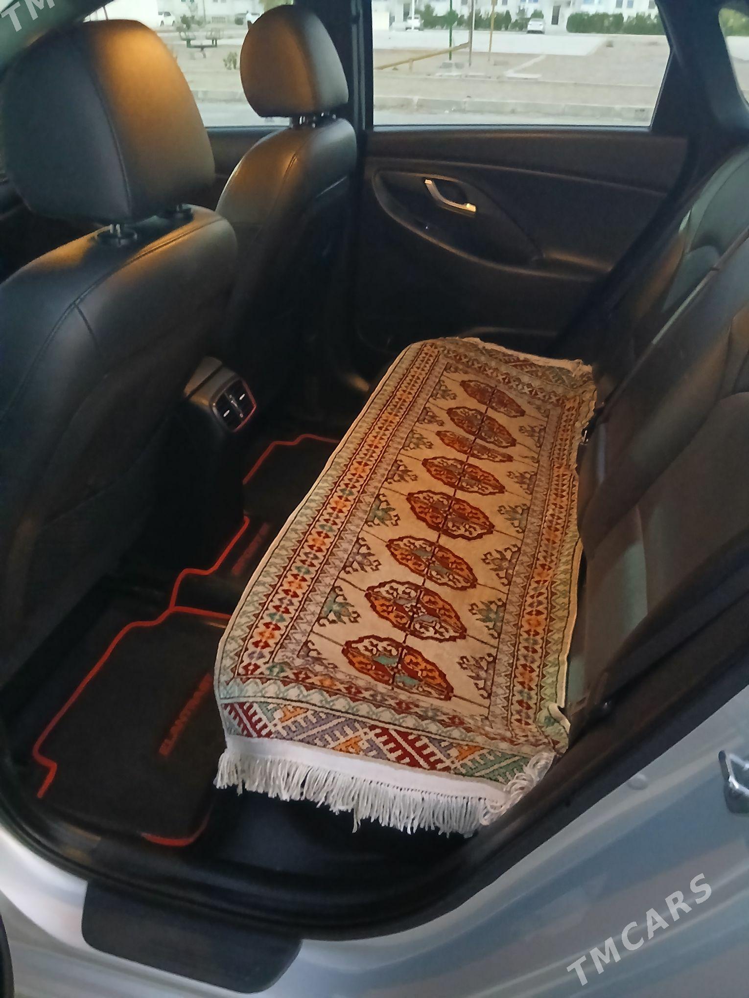 Hyundai Elantra GT 2017 - 207 000 TMT - Ашхабад - img 5