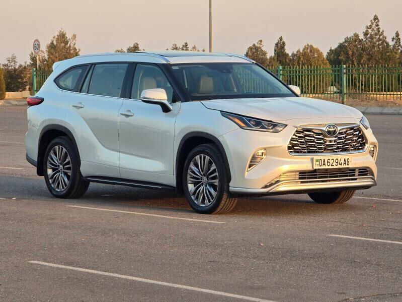 Toyota Highlander 2020 - 615 000 TMT - Ашхабад - img 1