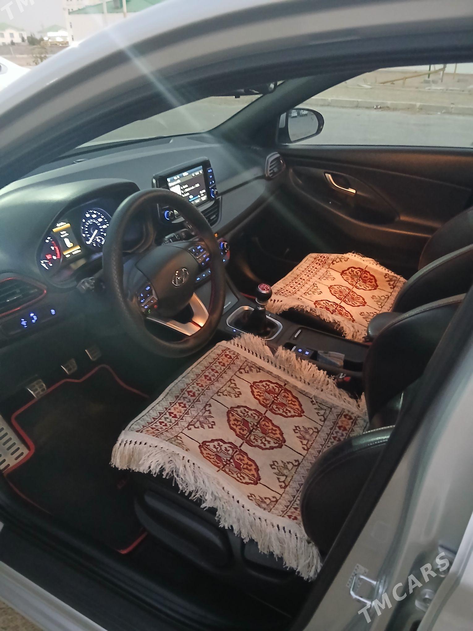 Hyundai Elantra GT 2017 - 207 000 TMT - Ашхабад - img 4