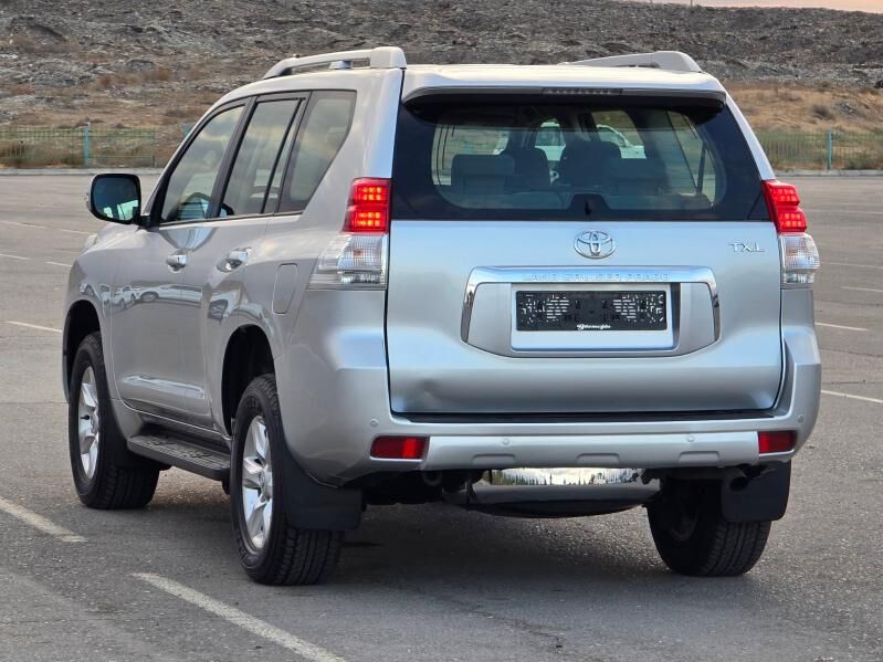Toyota Land Cruiser Prado 2013 - 538 000 TMT - Aşgabat - img 1