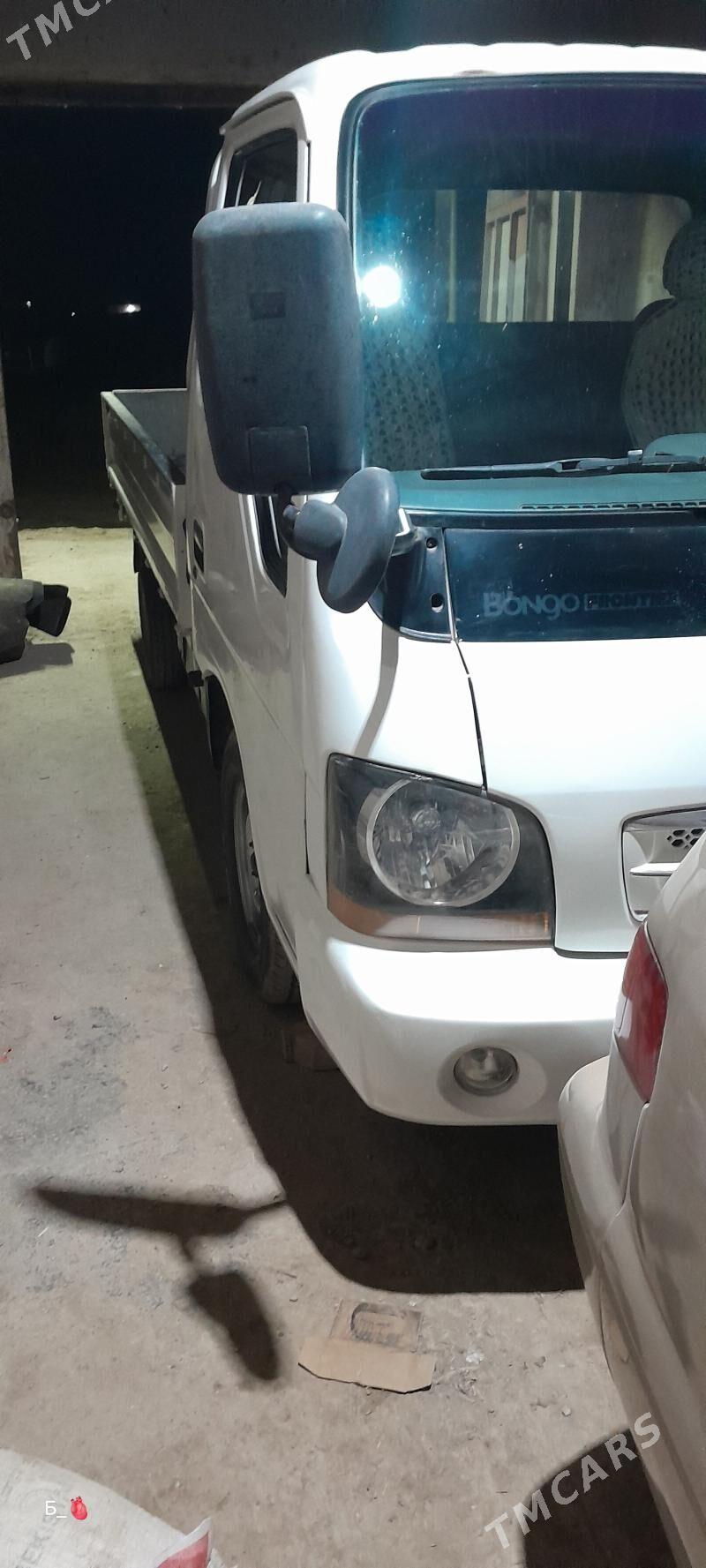 Kia Bongo 2003 - 125 000 TMT - Şabat etr. - img 3