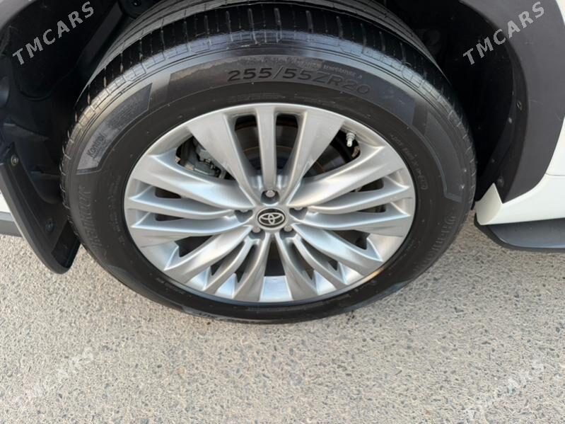 Toyota Highlander 2021 - 786 000 TMT - Aşgabat - img 8