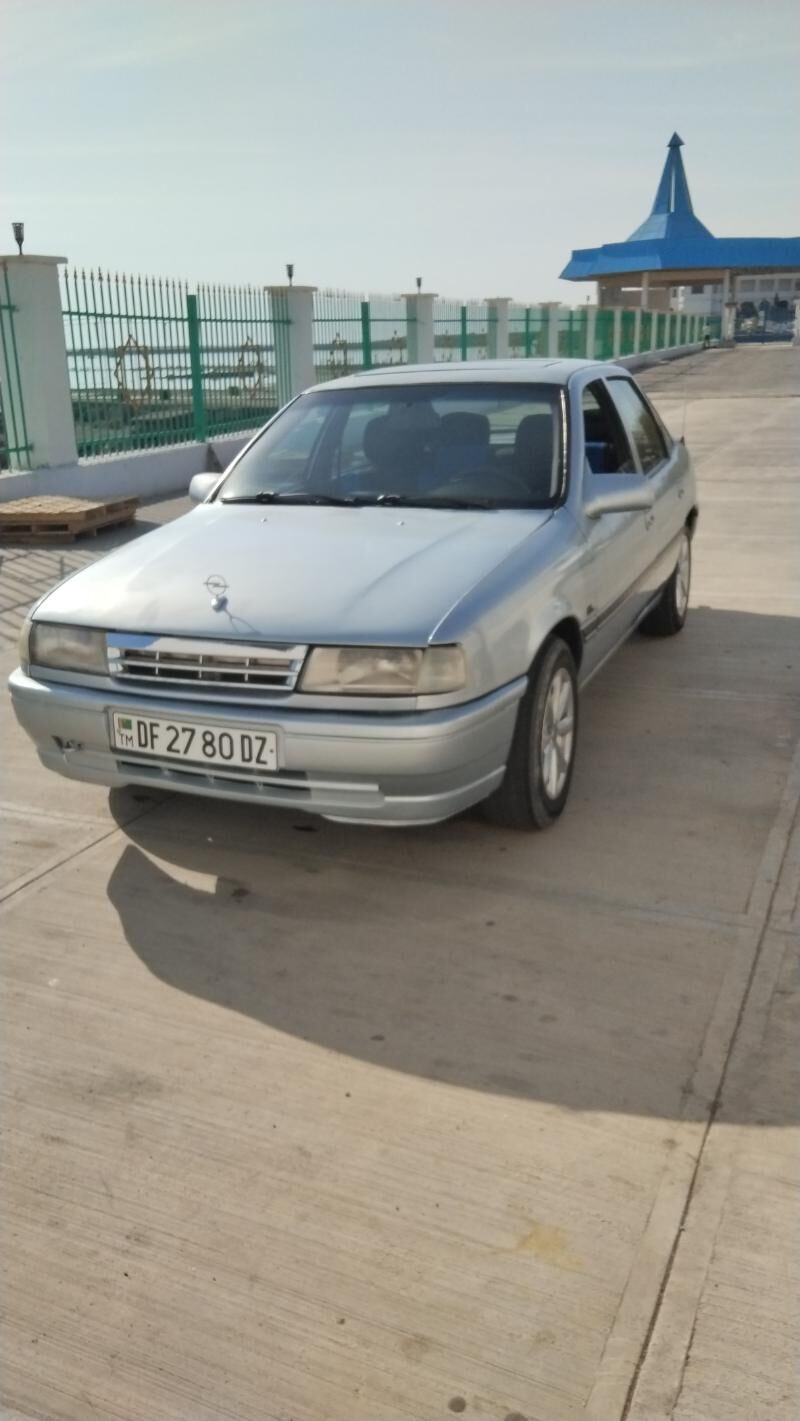 Opel Vectra 1992 - 35 000 TMT - Туркменбаши - img 5