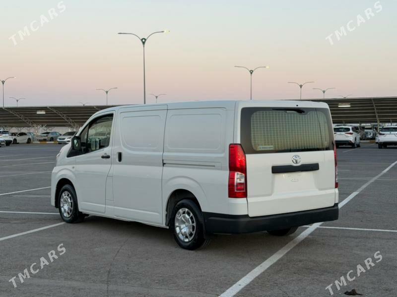 Toyota Hiace 2023 - 551 000 TMT - Aşgabat - img 4