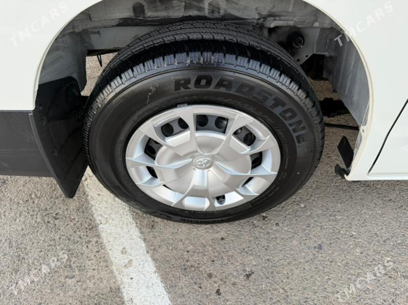 Toyota Hiace 2023 - 551 000 TMT - Aşgabat - img 7