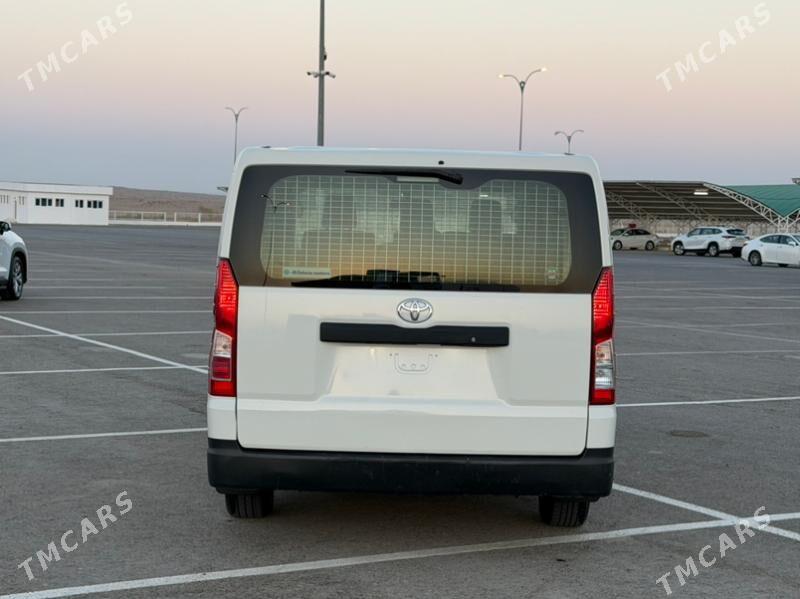 Toyota Hiace 2023 - 551 000 TMT - Aşgabat - img 5