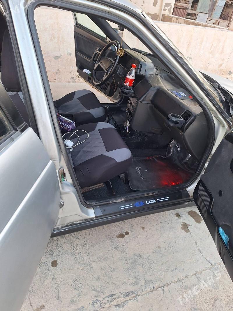 Lada 2110 2002 - 24 000 TMT - Türkmenbaşy - img 9