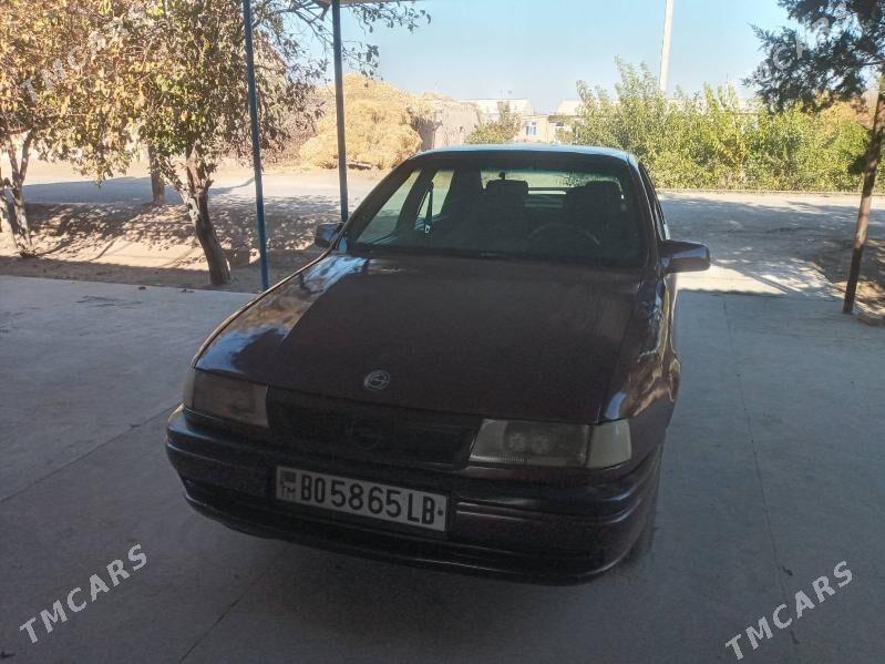 Opel Vectra 1992 - 30 000 TMT - Dänew - img 2