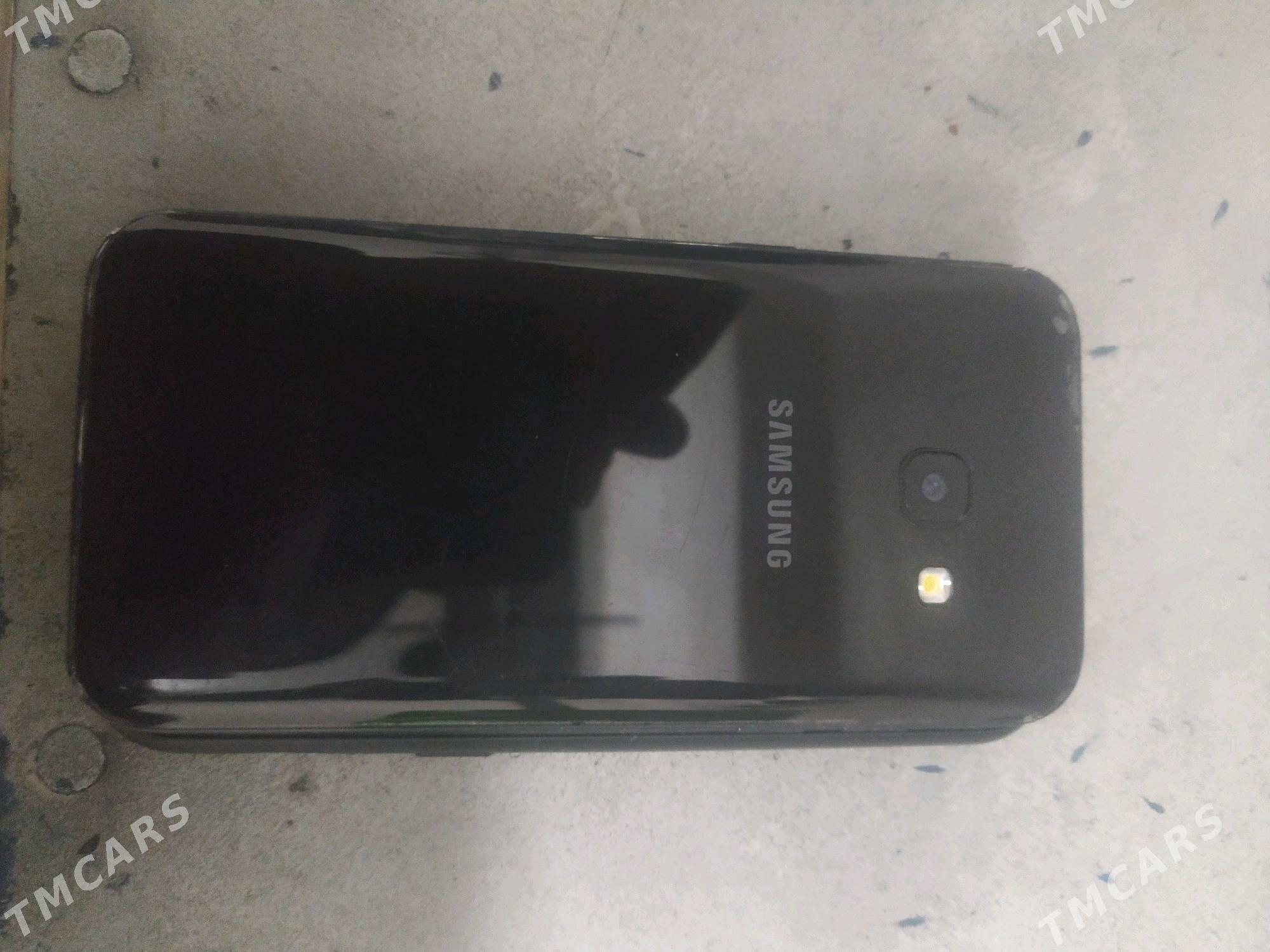 Samsung A3 2017 - Балканабат - img 2