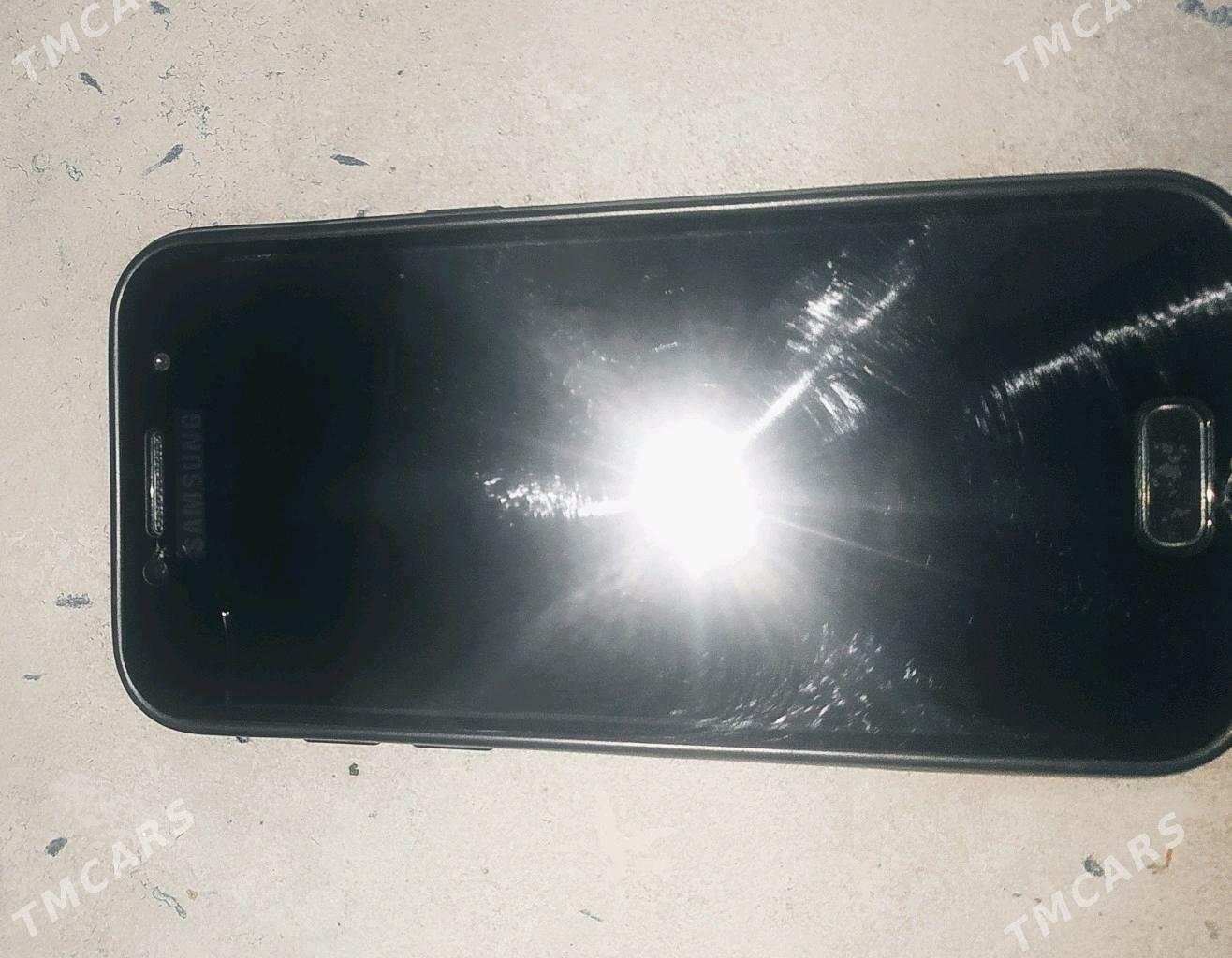 Samsung A3 2017 - Балканабат - img 3