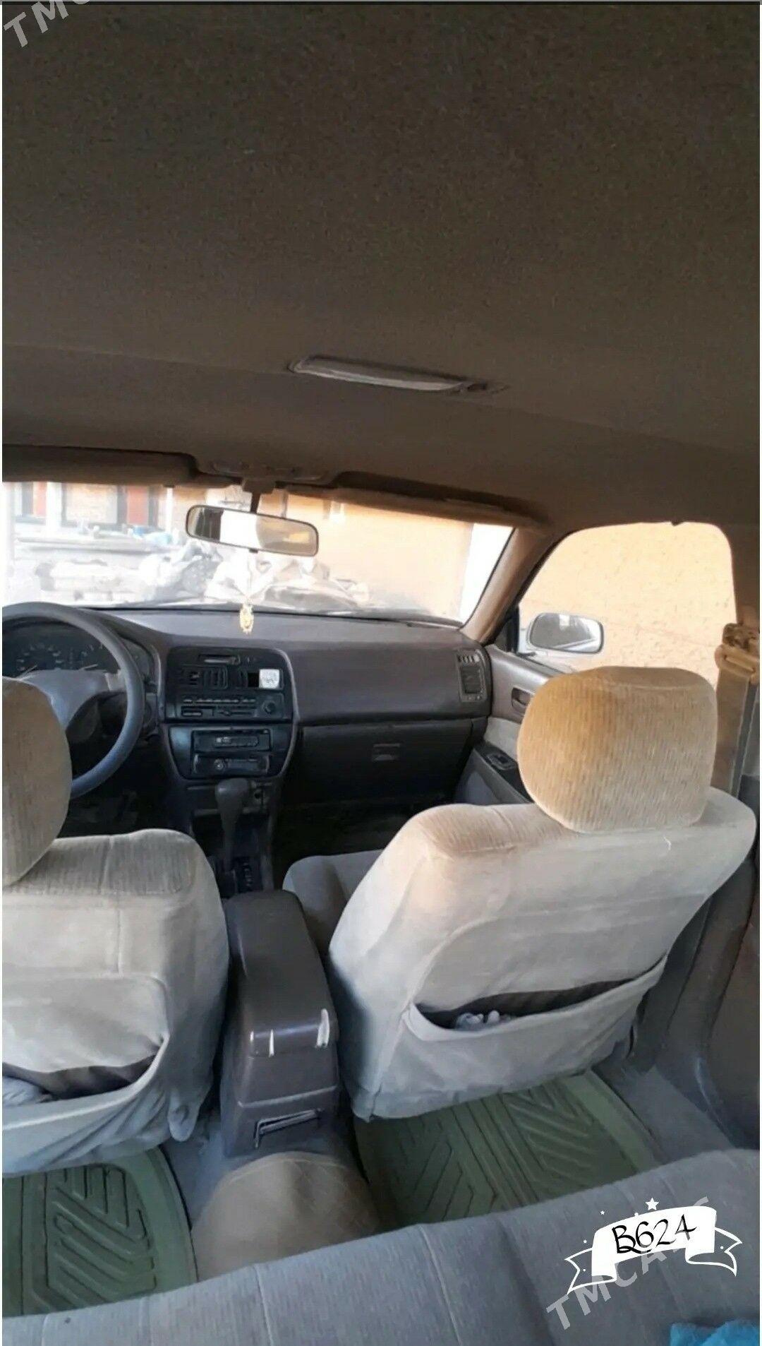 Toyota Vista 1996 - 50 000 TMT - Теджен - img 2