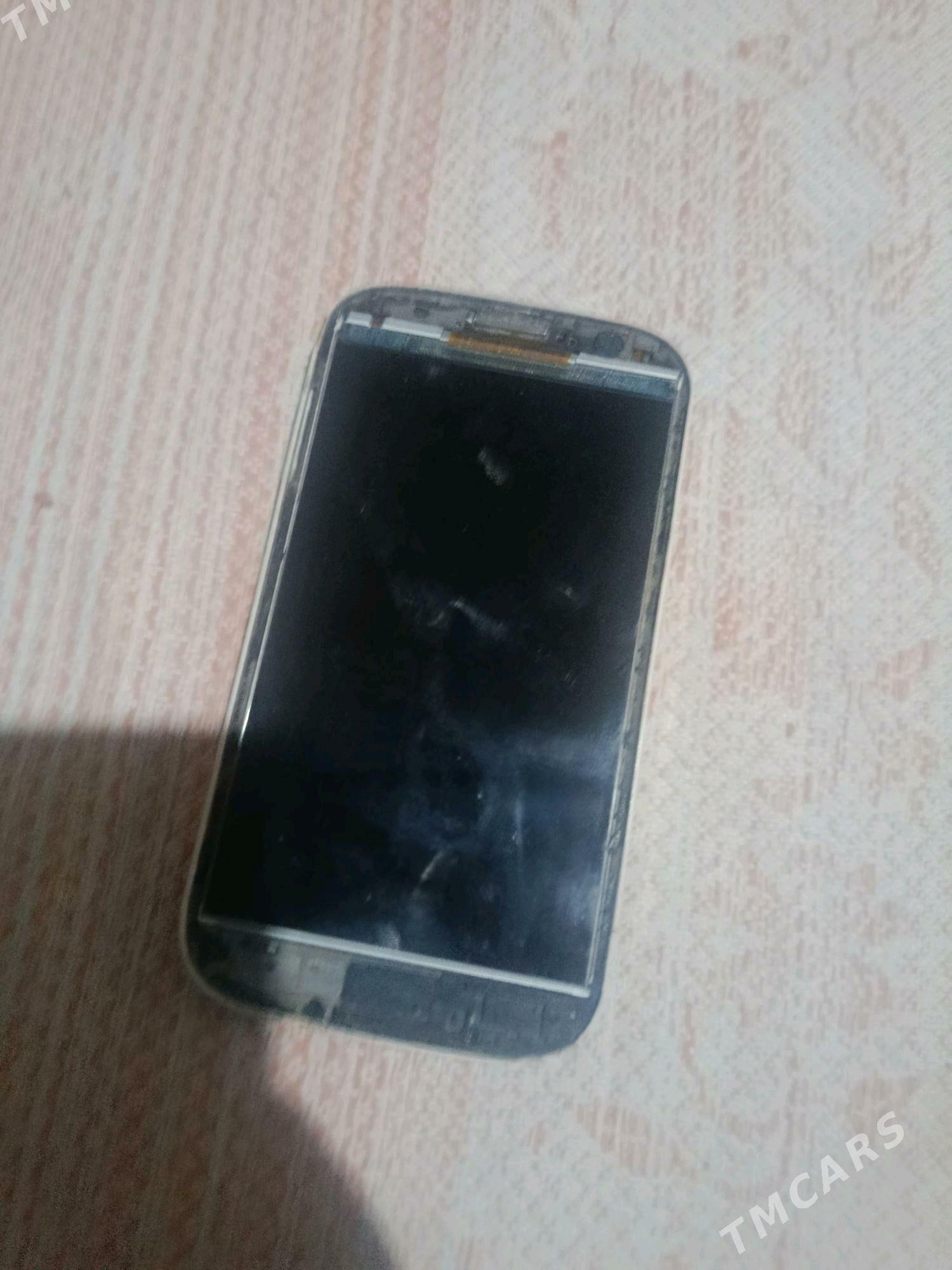 Samsung Galaxy S3 - Гызыларбат - img 2