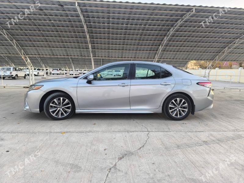 Toyota Camry 2018 - 270 000 TMT - Байрамали - img 5