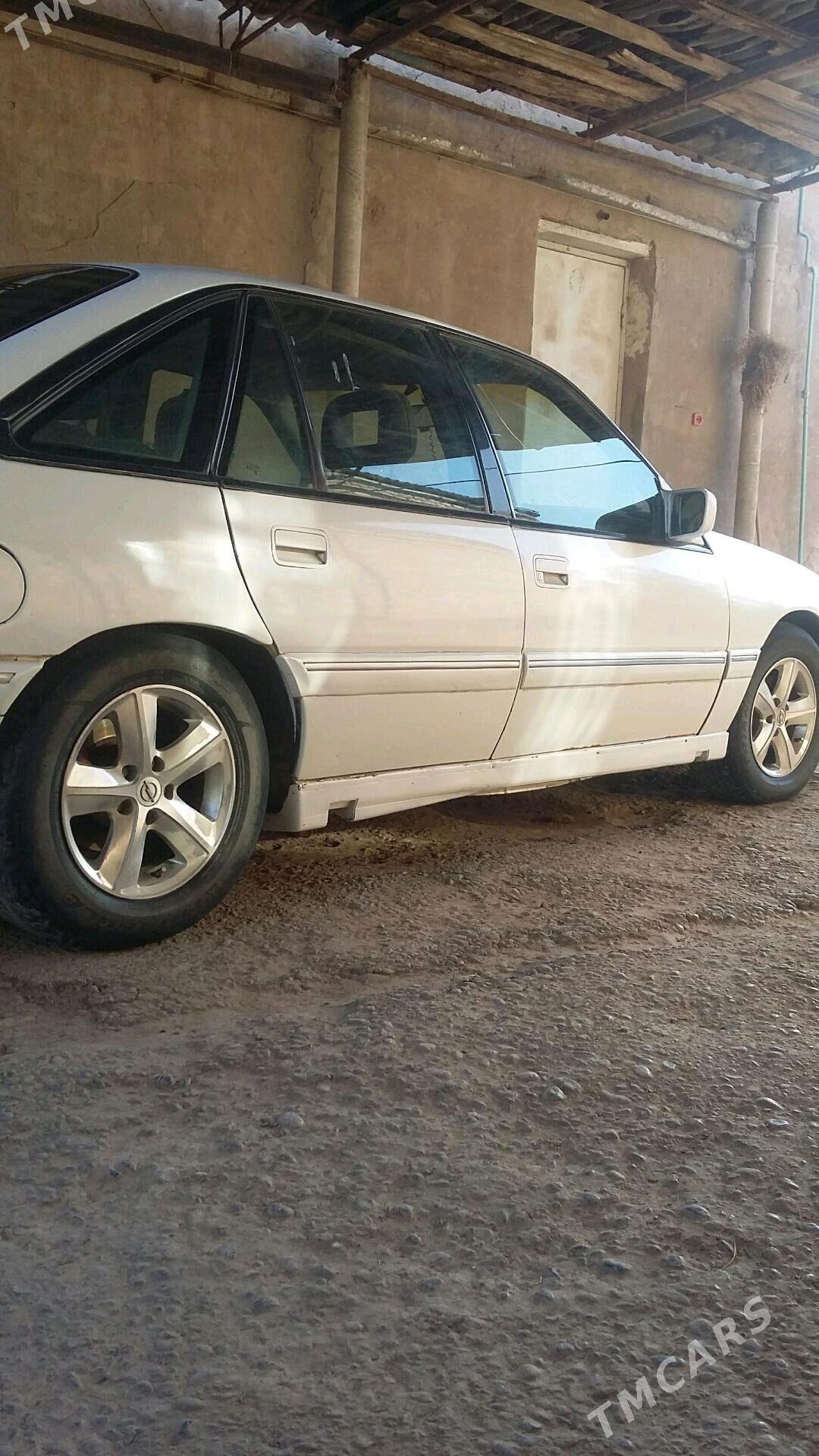 Opel Senator 1992 - 13 000 TMT - Теджен - img 5