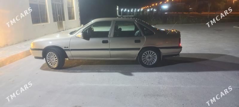 Opel Vectra 1991 - 35 000 TMT - Seýdi - img 3
