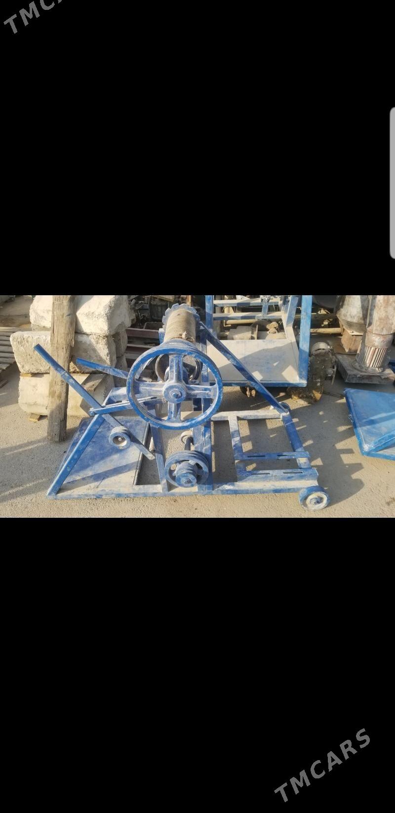 Stanok tocilo strogalnyý tokar - 11 мкр - img 5