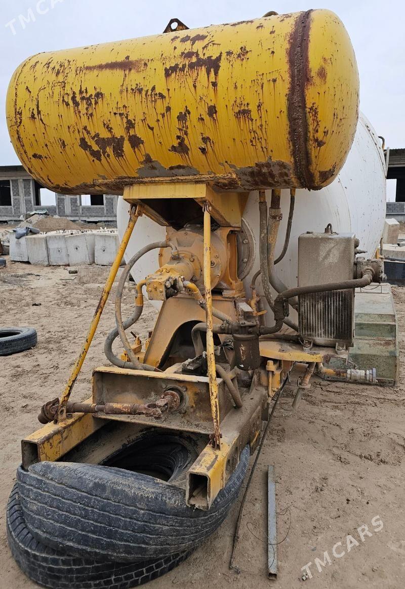 Howo Sinotruk 2003 - 22 000 TMT - Кипджак - img 3