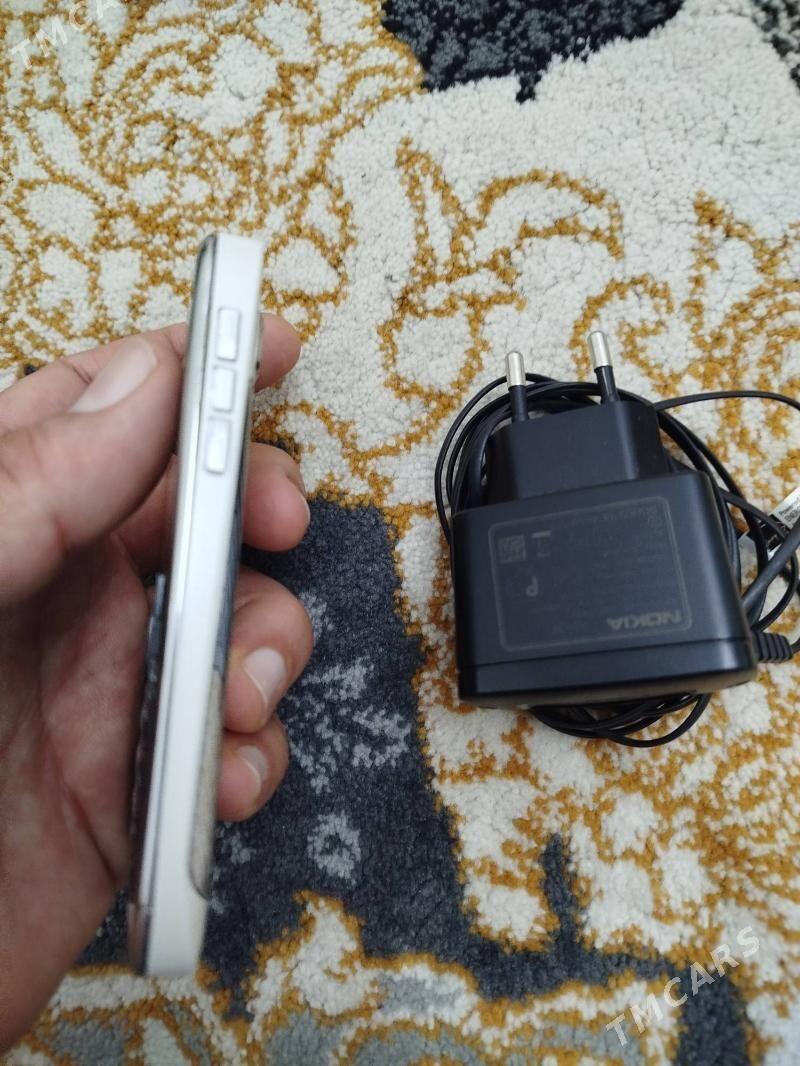 Nokia E72 - Büzmeýin GRES - img 4