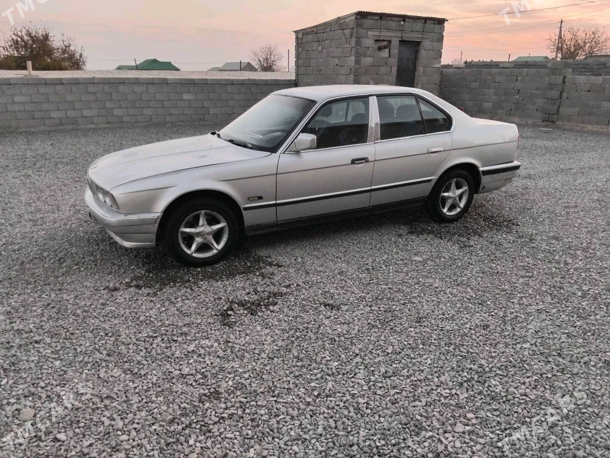 BMW 535 1990 - 50 000 TMT - Бахарден - img 4