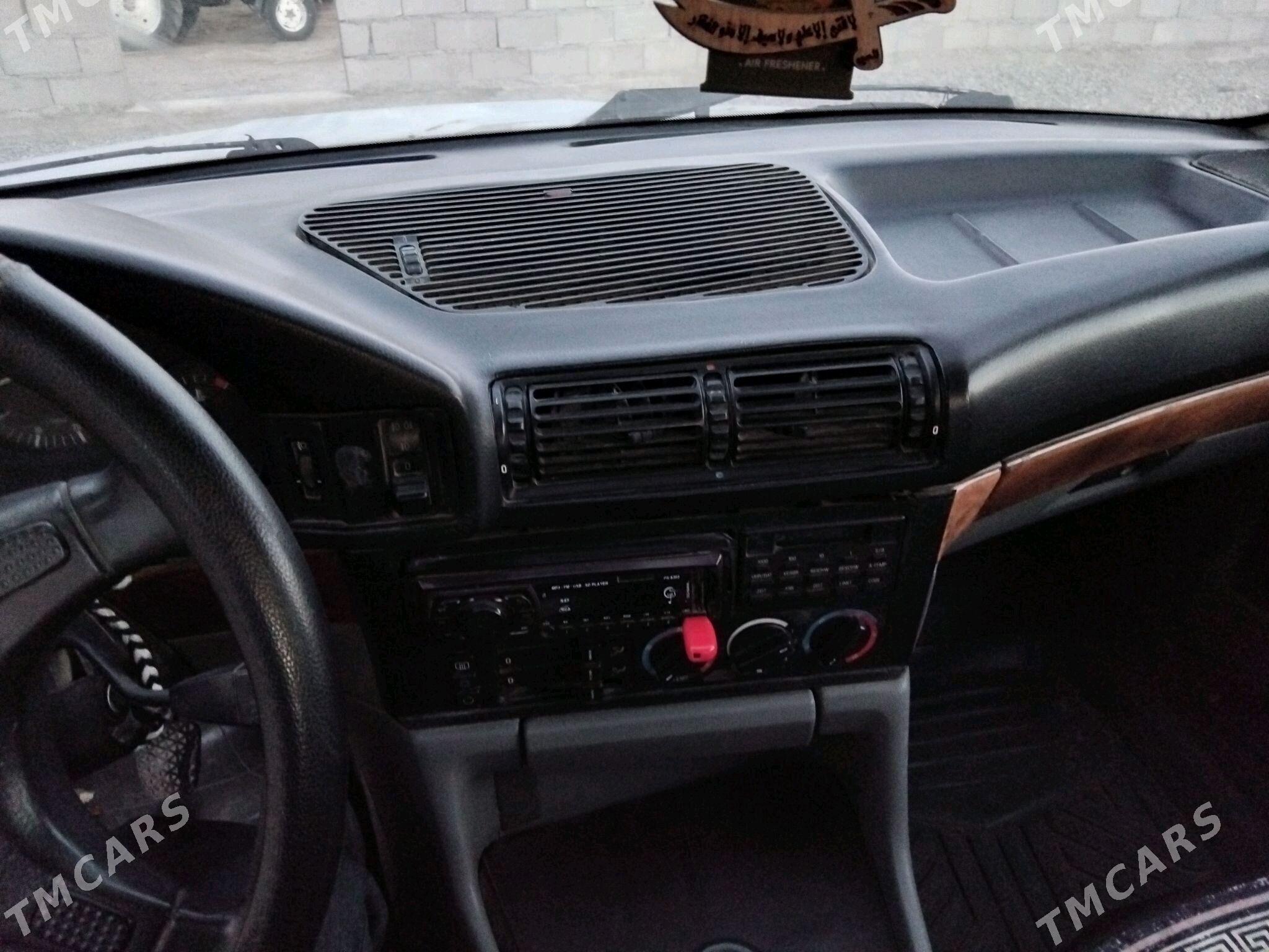 BMW 535 1990 - 50 000 TMT - Бахарден - img 5