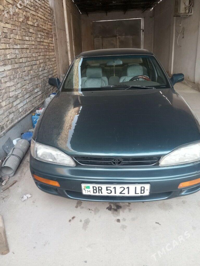 Toyota Camry 1995 - 85 000 TMT - Saýat - img 3