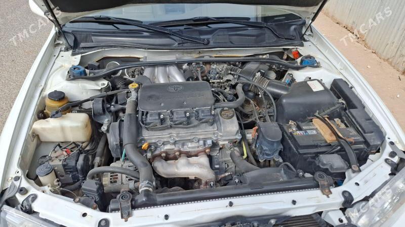 Toyota Camry 2001 - 165 000 TMT - Baýramaly - img 5