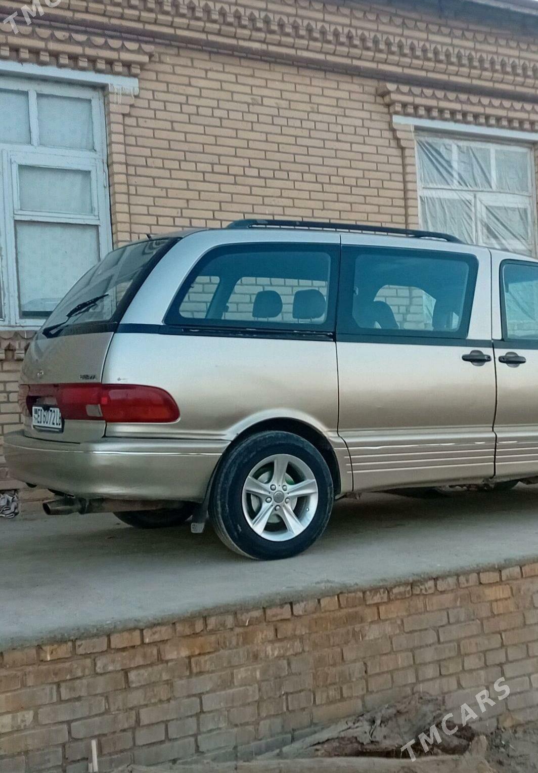 Toyota Previa 1993 - 85 000 TMT - Halaç - img 2
