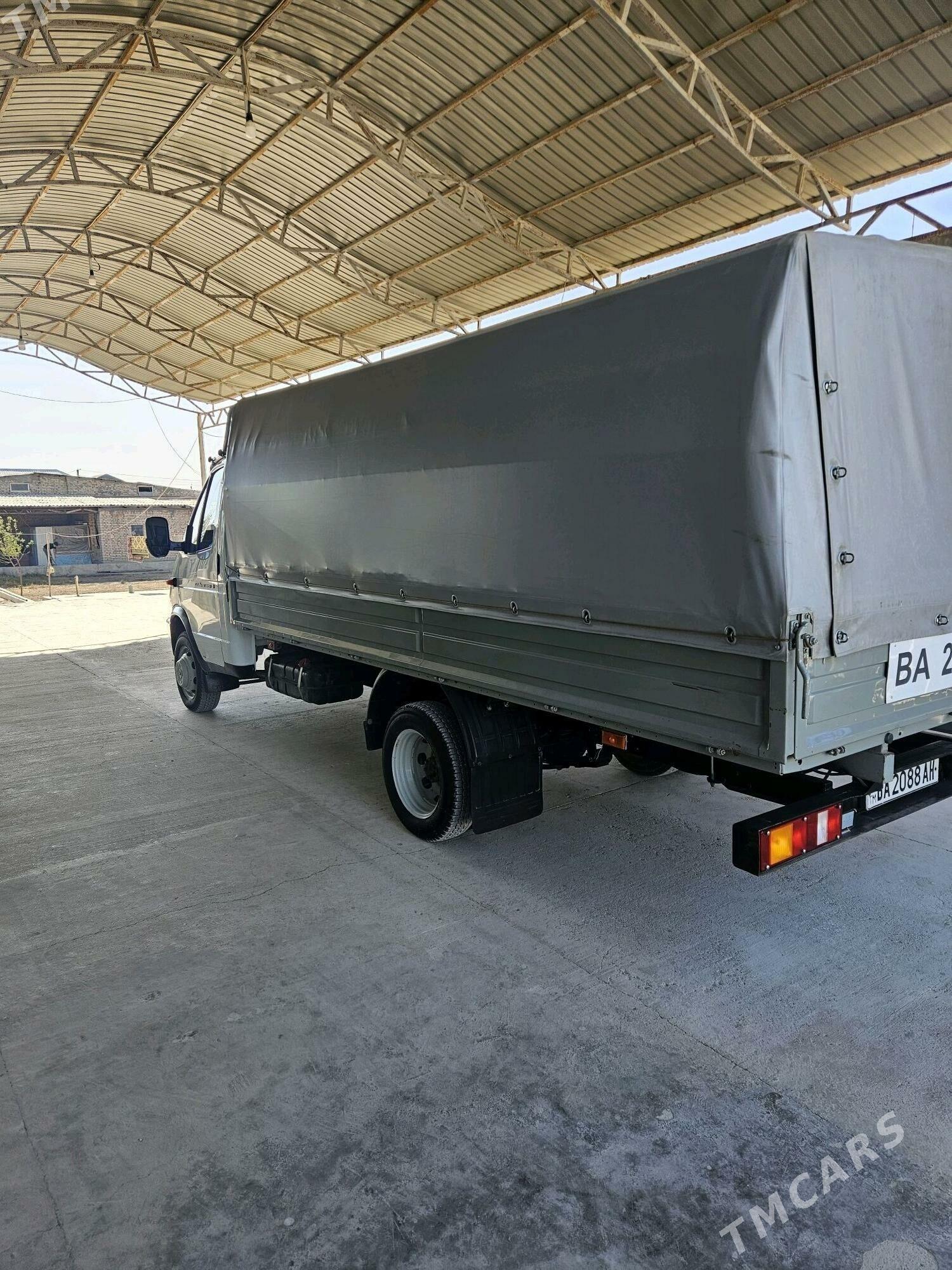 Gaz Gazel 2015 - 250 000 TMT - Гёкдепе - img 4