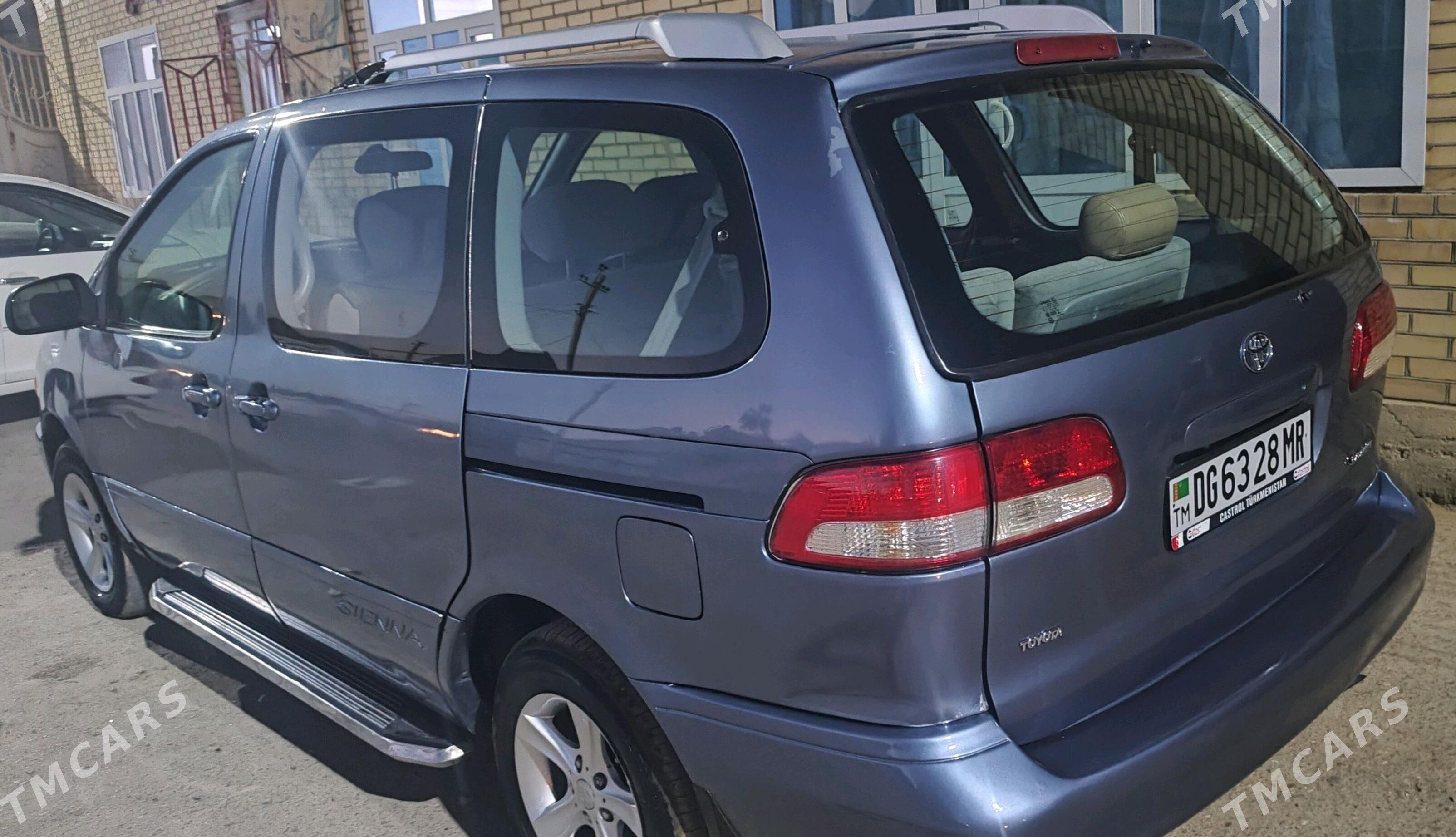 Toyota Sienna 2001 - 155 000 TMT - Байрамали - img 3